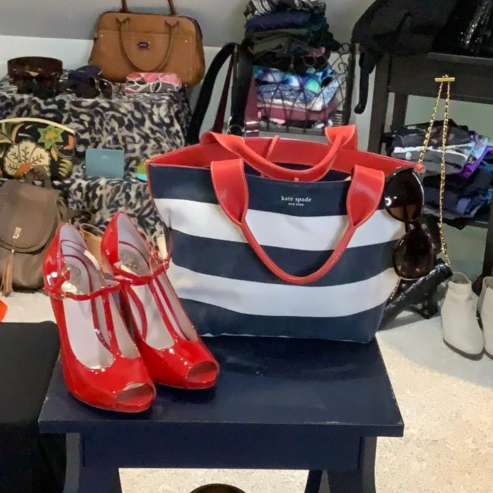 Kate Spade Bag - Picture 1 of 5